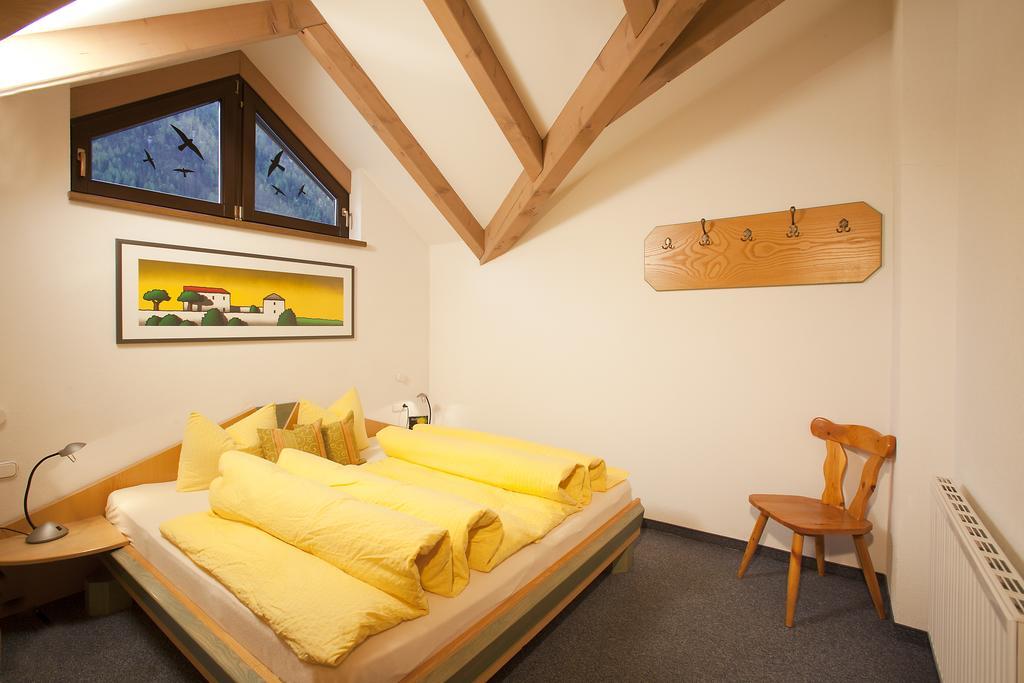 Top Tirol Appartement Huben  Room photo
